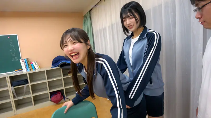 【佐藤愛瑠・虹村ゆみ】【その美に酔いしれる】可憐な制服姿の女子校生な姿に心を奪われる-3