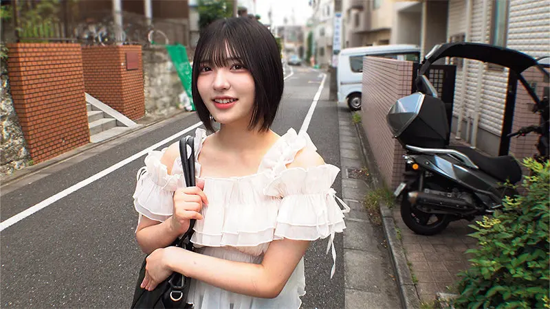 【虹村ゆみ】【圧巻の美】色香漂う美少女な魅力が光る一作-1