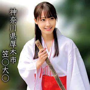 【天然美月】【映像の中の女神】魅力的な美少女が見せる、奇跡の瞬間(oremo360)-表紙